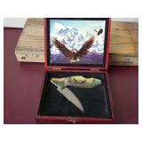 Knife - Eagle - Wood Case