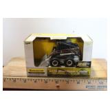 ERTL 1:32 New Holland L175 Skid Steer Load-NIP
