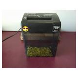 Fellowes Shredder 4 1/2 '