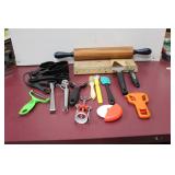 Kitchen Utensil Lot (14 pc)