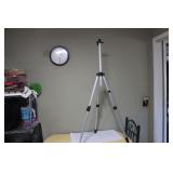 Adjustable Art or Sign Easle - Aluminum