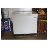 Magic Chef Freezer