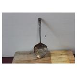 Rare 1924 Wm Rogers Tomato Server