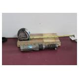 Campbell Hausfeld 3/8' Air Ratchet/Tape Measure
