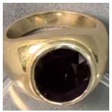 14k Gold Ring 10.1 Dwt Total Weight Red Stone.