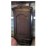 Antique Tiger Oak Armoire. Comes Apart For Easy