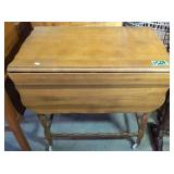 Cherry Drop Leaf Table With Casters. 28x18x28'