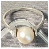 14k White Gold Pearl Ring 1.4 Dwt. Acid Tested