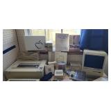 Vintage Apple Macintosh, Complete Set Up Computer