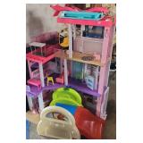 Barbie Dreamhouse, Step 2 Slide