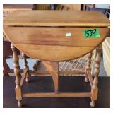 Maple Child Size Drop Leaf Table 21x11x21' With