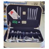 Cameo Silverware Case With Rogers Flatware