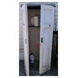 Suncast Outdoor Vinyl Storage Closet 33x23x72'.