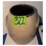 Signed Luray Va Stoneware Crock 7.5' Tall, 6.5'