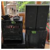 Emerson Bookshelf Stereo System. As 2670,