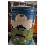 Vintage Meadow Farm Laundry Bin