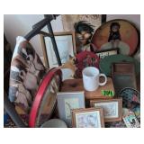 Country Decorative Items. Rooster Glass Cutting