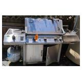 Member's Mark Propane Gas Grill. 64' Wide.