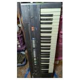 Casiotone Ct-360 Keyboard. No Power Cord.