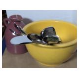 Small Fiest I'm Mixing Bowl, Rooster Flatware,