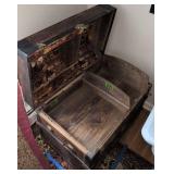 Dome Top Trunk 30x19x23'. With Interior Tray.