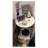 Modern Wire Table, Plastic Storage Organizer,