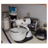 Ge Toaster, Sunbeam Mixmaster, Electric Can