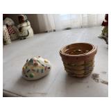 LONGABERGER 2006 little cupcake basket,