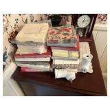 18 pk of napkins new , 2 airwick plugs