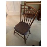 wood plank bottom chair   master bedroom