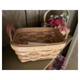 LONGABERGER 2001 small gathering basket