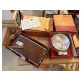 polaroid land camera with flash, in original box