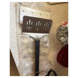 PAMPERED CHEF xlarge spatula   kitchen