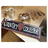 country collector sign / mini clothes line of