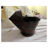 really cool ash bucket    bedroom 2