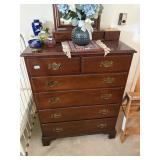 VIRGINIA GALLERIES wood dresser 6 drawers