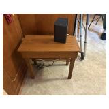 small wood bench 22' x11,5' x 18' tall