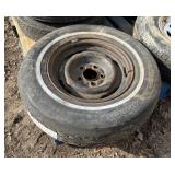 (1) 5 Lug P205/75-14 Kelley tire on Ford RIms