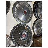 2 Ford Mustang 14' Hubcaps