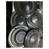 5 Hubcaps Ford T-Bird 14'