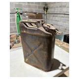U.S. MILITARY  jerry can metal