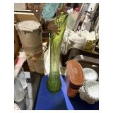 Green Swag Vase 18' w/ metal frog stake