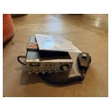 cobra  29  CB    garage