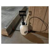 1 gallon pump sprayer roundup  brand  garage