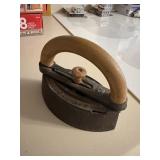 MISSES POTTS sad iron with wooden handle