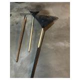 3 rakes, stone, metal leaf, large plastic leaf
