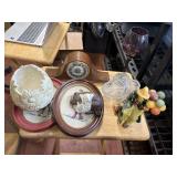 ingram electric clock, sunflower vase (cracked)