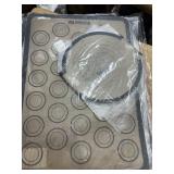 3 sets macaroon and bread baking sheet liners,
