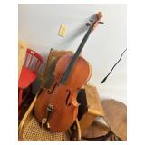 Cello - Needs restrung