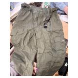 womens cargo shorts green size xl